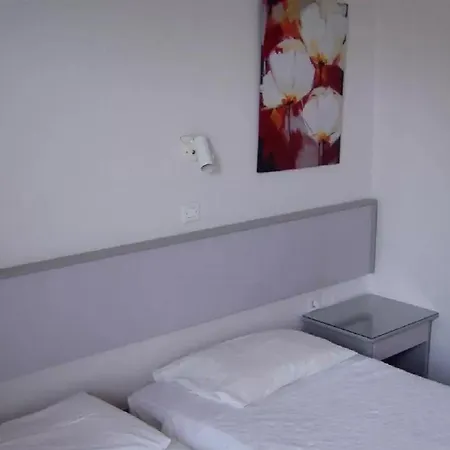 Holidays (adults Only) Фалираки