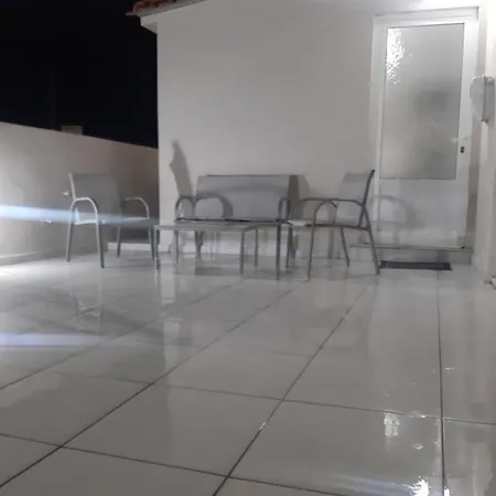 Holidays (adults Only) Apartment