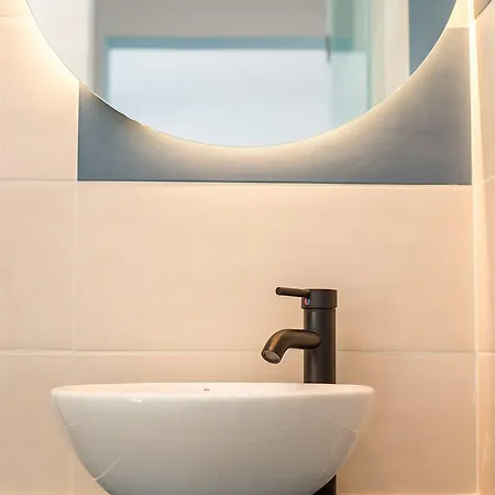 Holidays (adults Only)