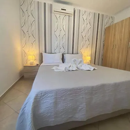 Holidays (adults Only) Apartment