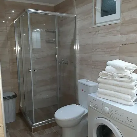 Holidays (adults Only) Apartment *