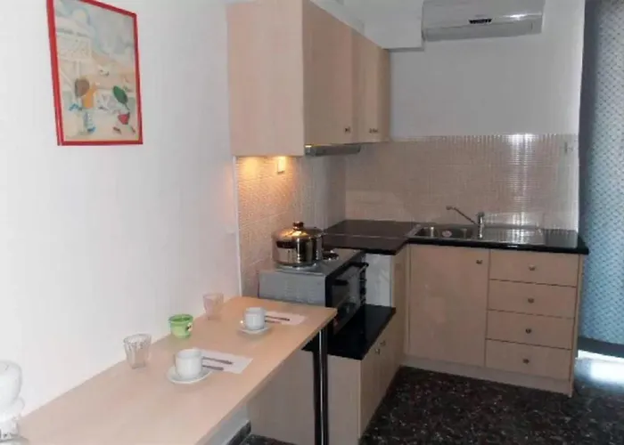 Holidays (adults Only) *